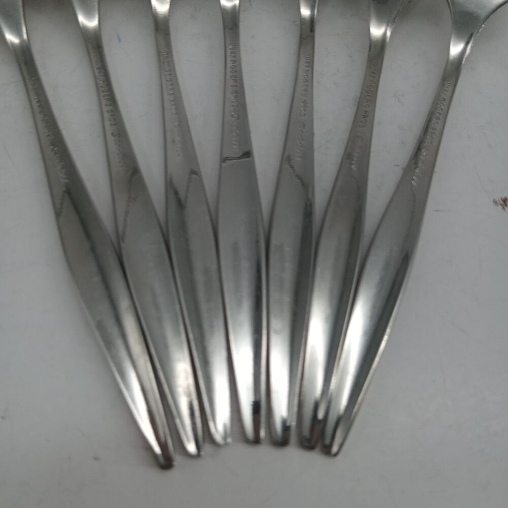 7X Forks Vtg 1847 Rogers Bros. Youth Pattern Stainless Steel 2 Salad & 5 Dinner - Picture 10 of 10